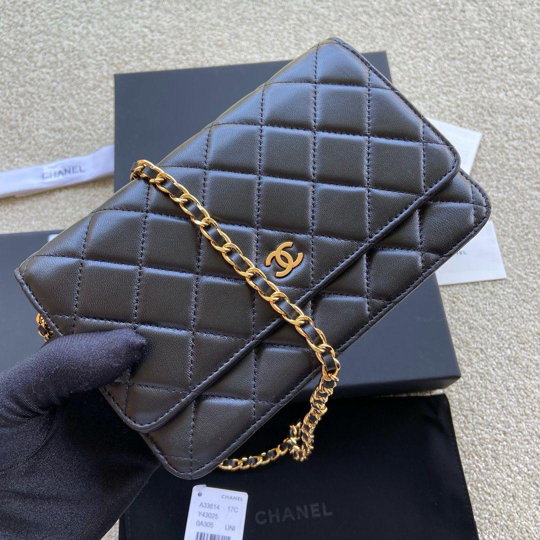 Chanel WOC